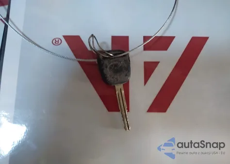 2006 Toyota Camry Le z USA, uszkodzony, nr VIN 4T1BE30K56U673098